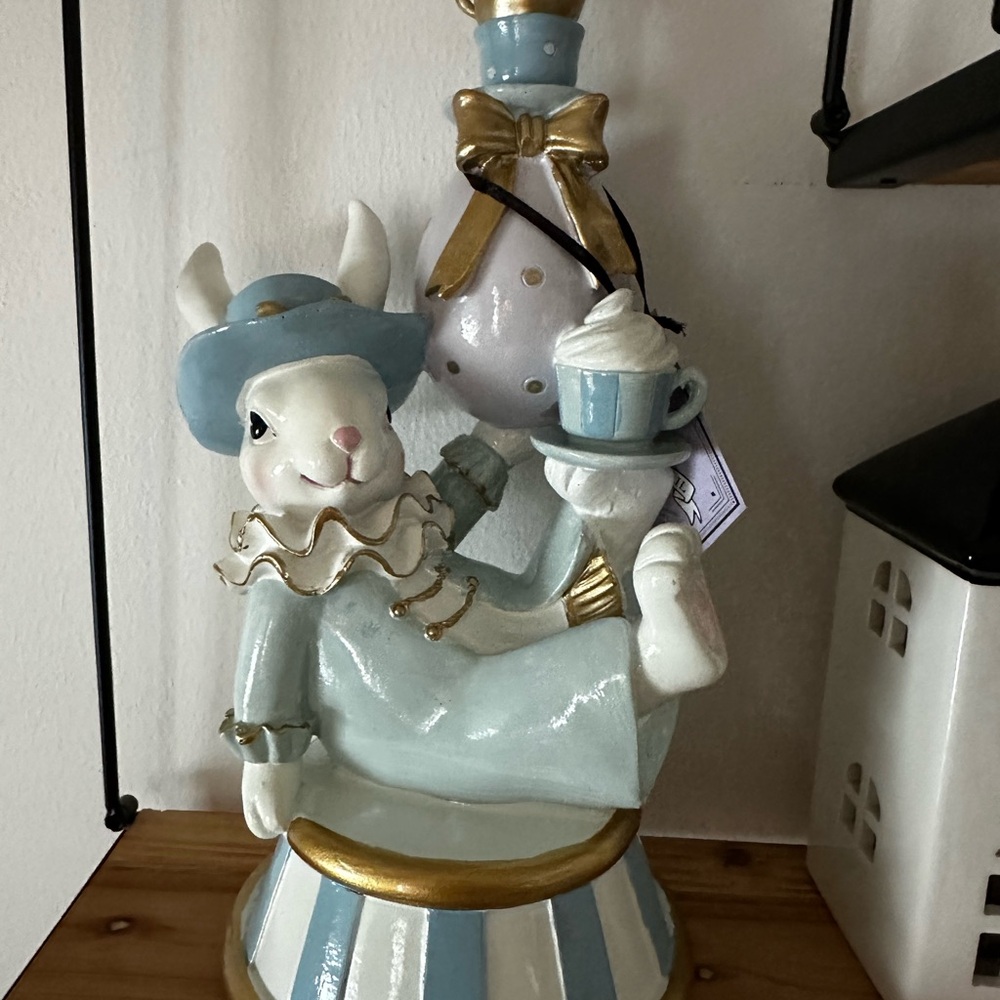 Tophat & Tail Mad Hatter Easter Bunny NEW - Picture 4 of 10